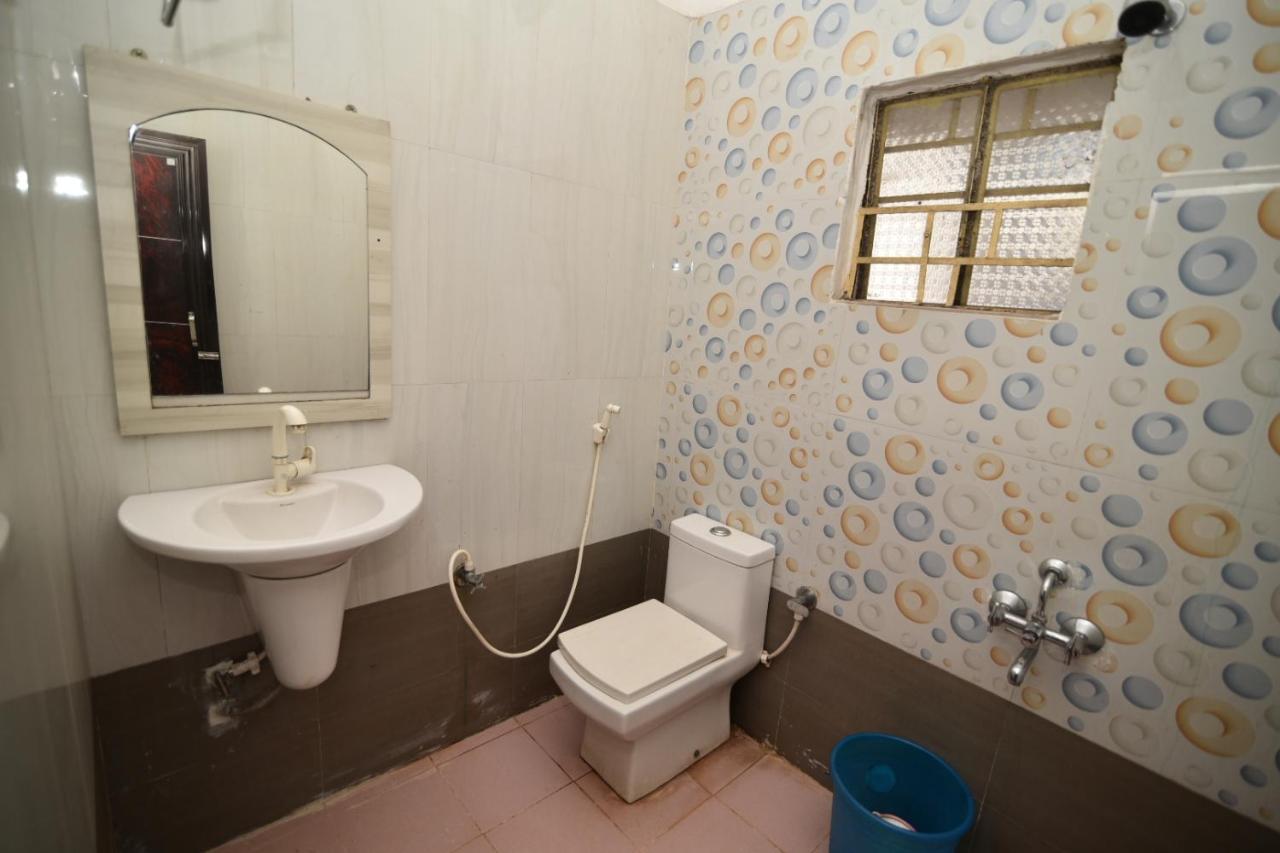Green View Hotel & Resort Jhargram 外观 照片
