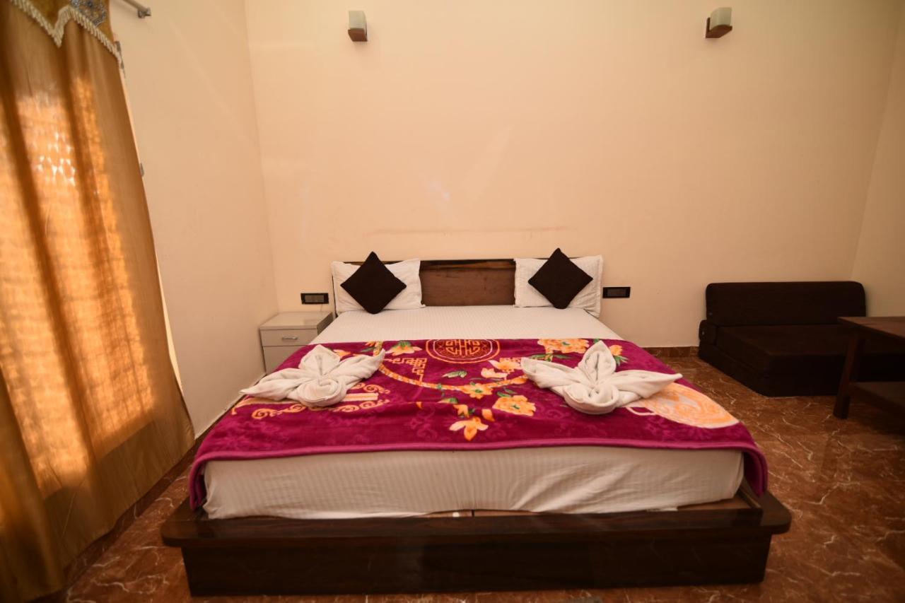 Green View Hotel & Resort Jhargram 外观 照片